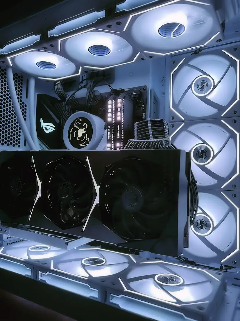 Informático Canillejas - Montaje Hardware Gaming PC Fractal AMD Intel Domicilio Canillejas
